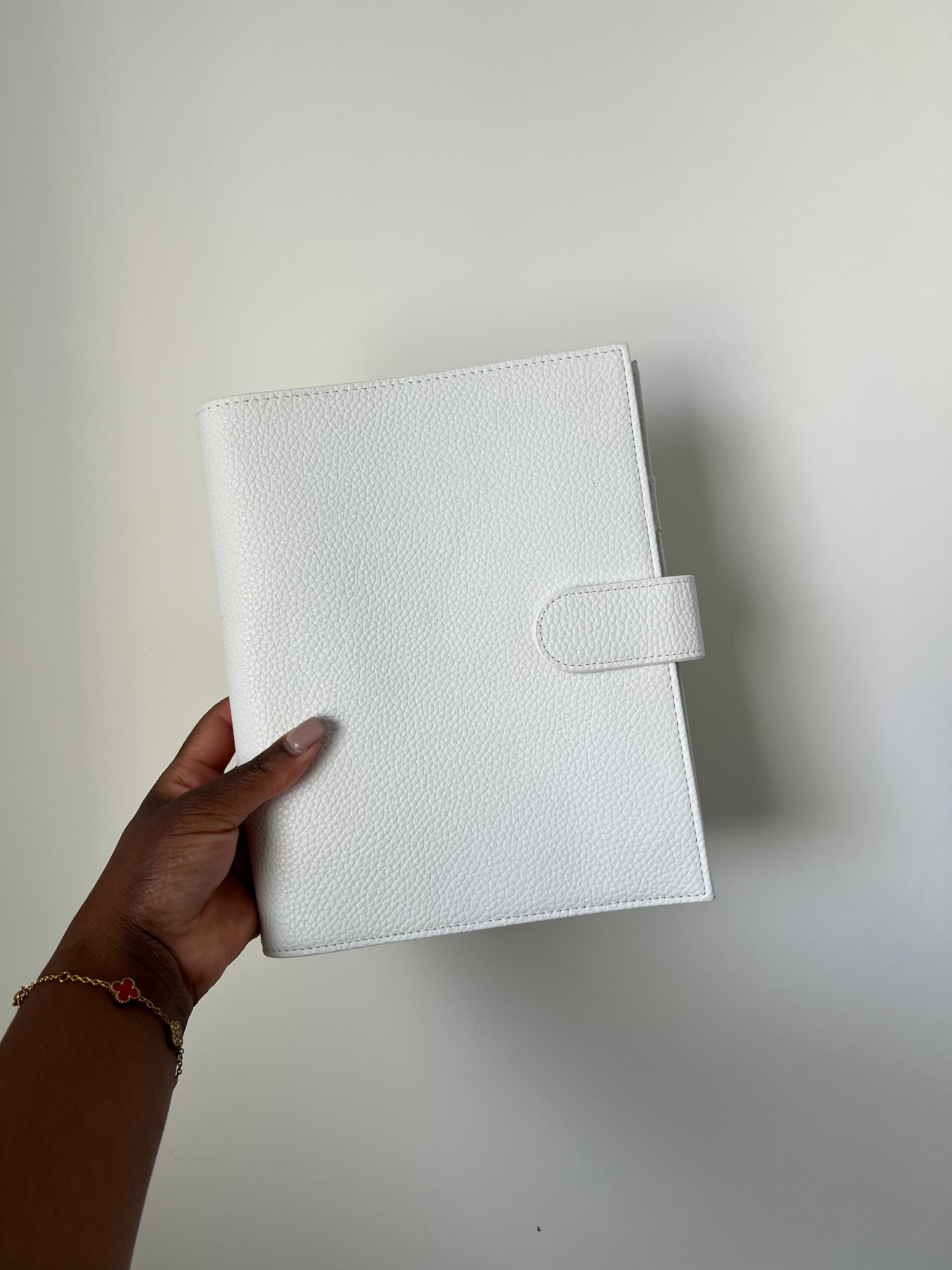 A5 Budget Binders | 30mm Black Rings