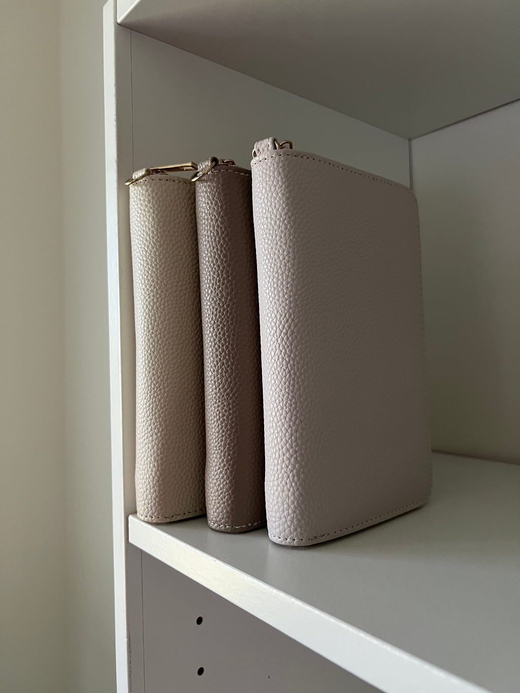 A6 Compact Zippy Wallet