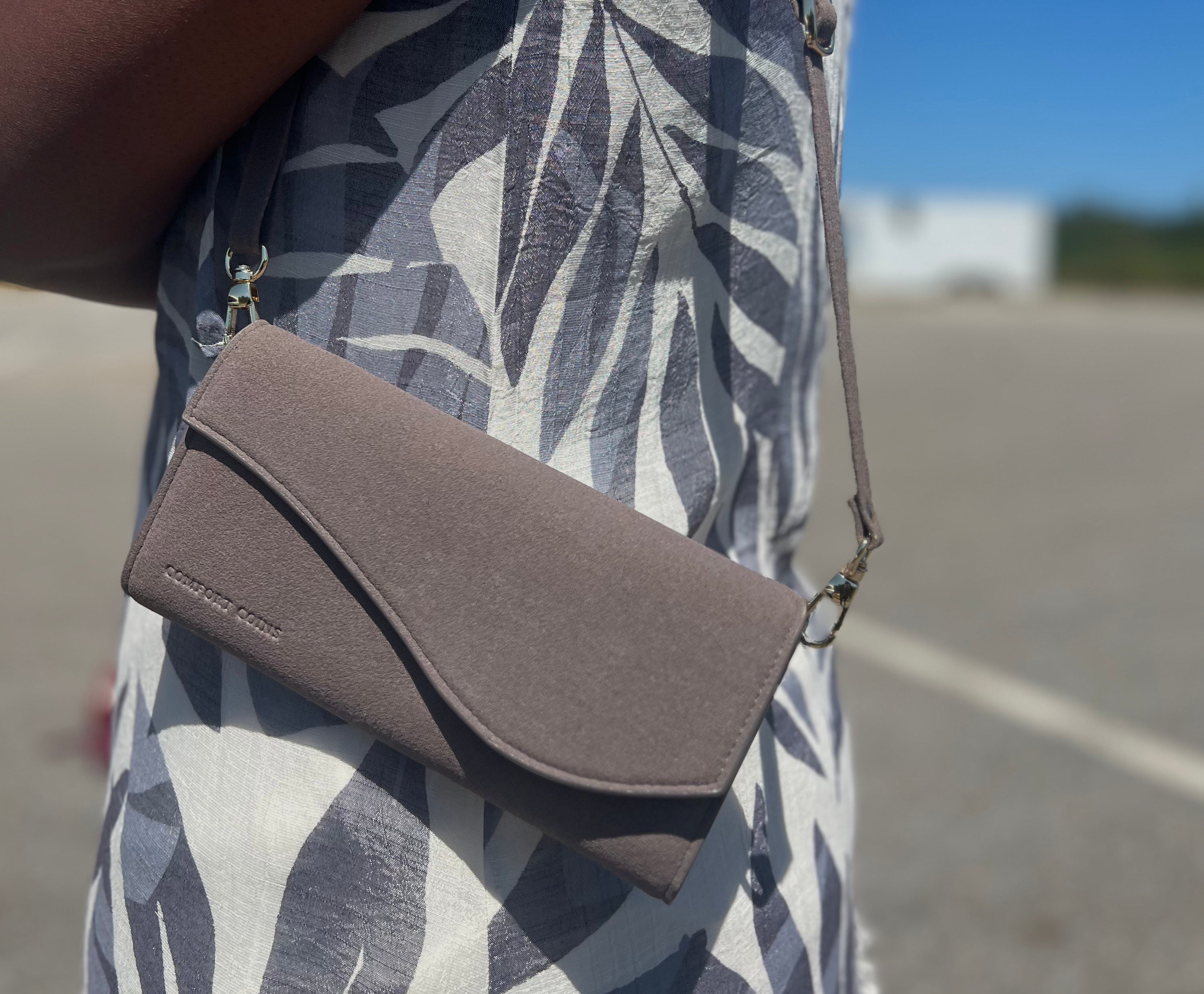 IMPERFECT Convertible Cash Stuffing Wallet - 50% OFF